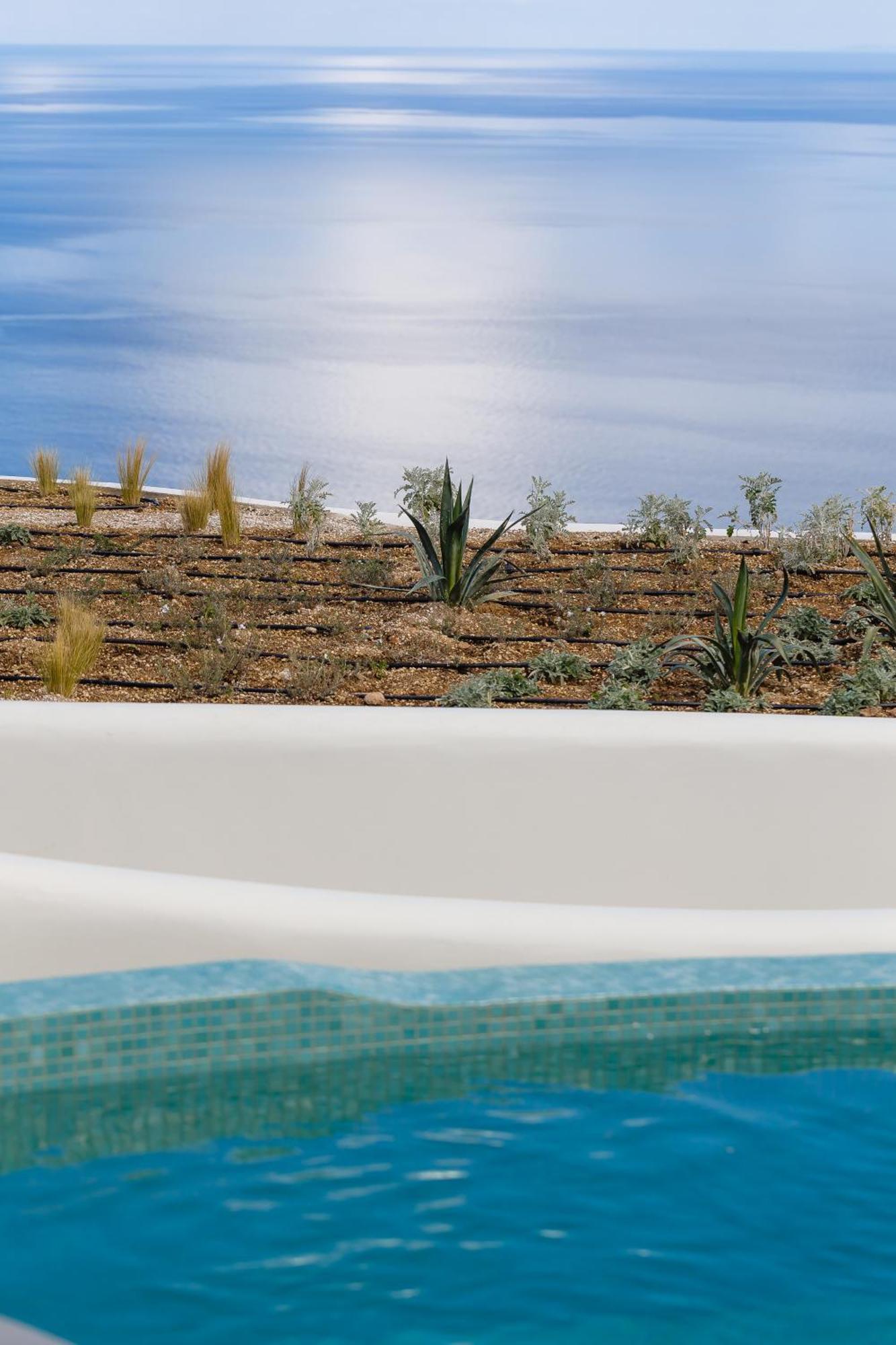 אימרוביגלי Secret Path Luxury Villas מראה חיצוני תמונה