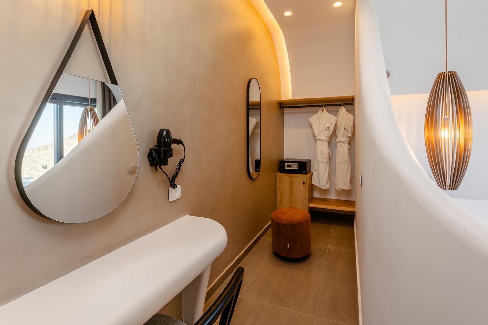 אימרוביגלי Secret Path Luxury Villas מראה חיצוני תמונה